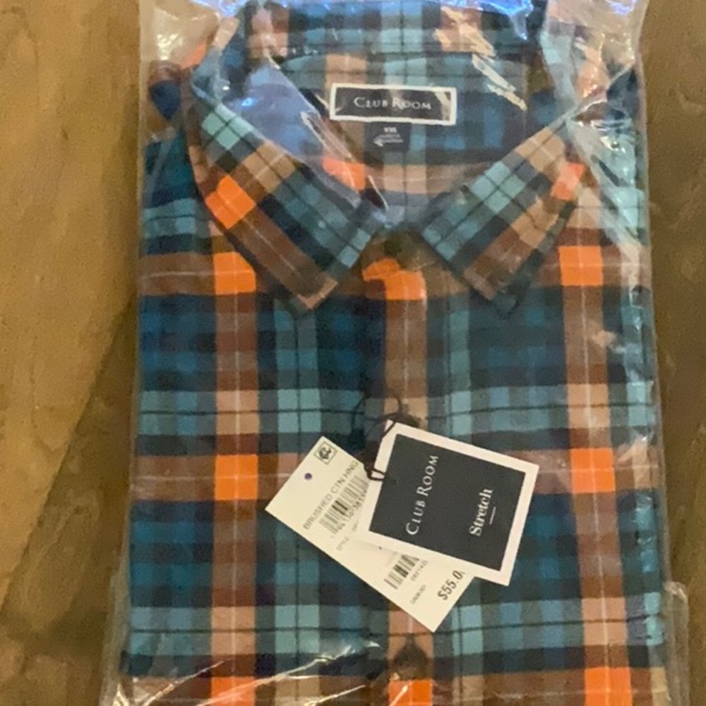 NWT Men’s Club Room L/S Plaid Shiirt